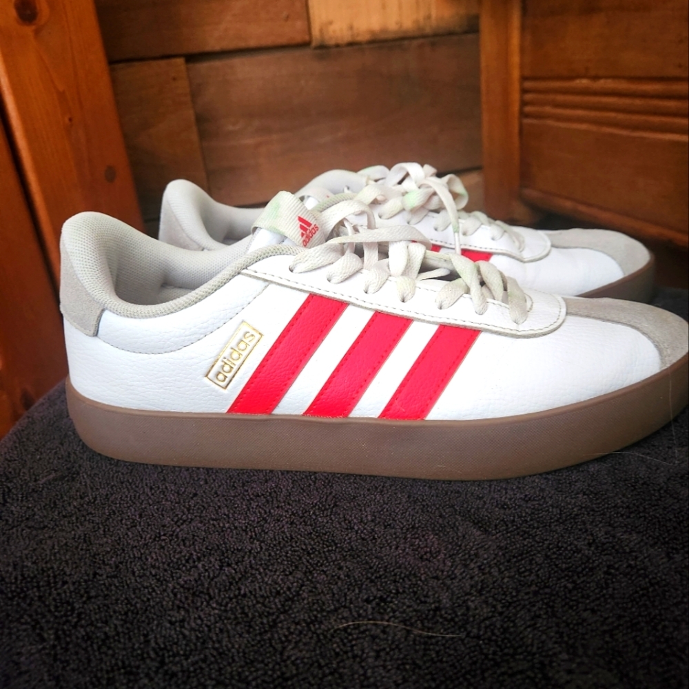 ADIDAS VL COURT 3.0 LEATHER SNEAKERS- SIZE 9
